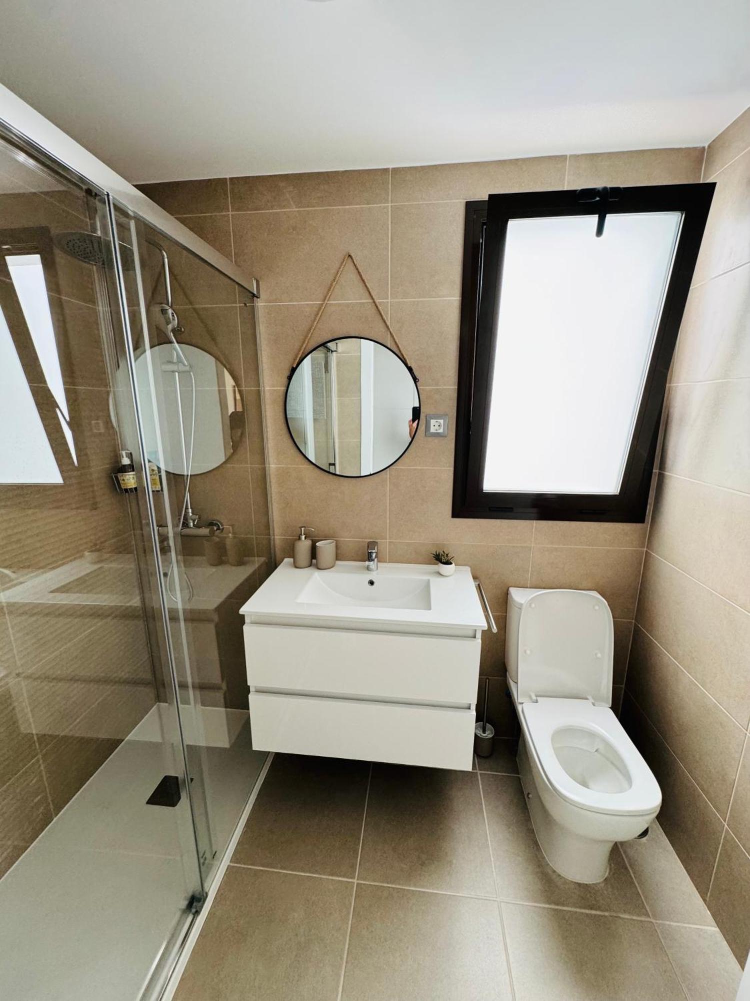 Apartamento Parking Privado! Sol Y Mar Tu Hogar En La Costa Estepona Exterior foto